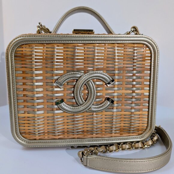 Chanel Rare Box Bag in Woven Rattan and Champaign Gold Leather - Picture 1 of 16